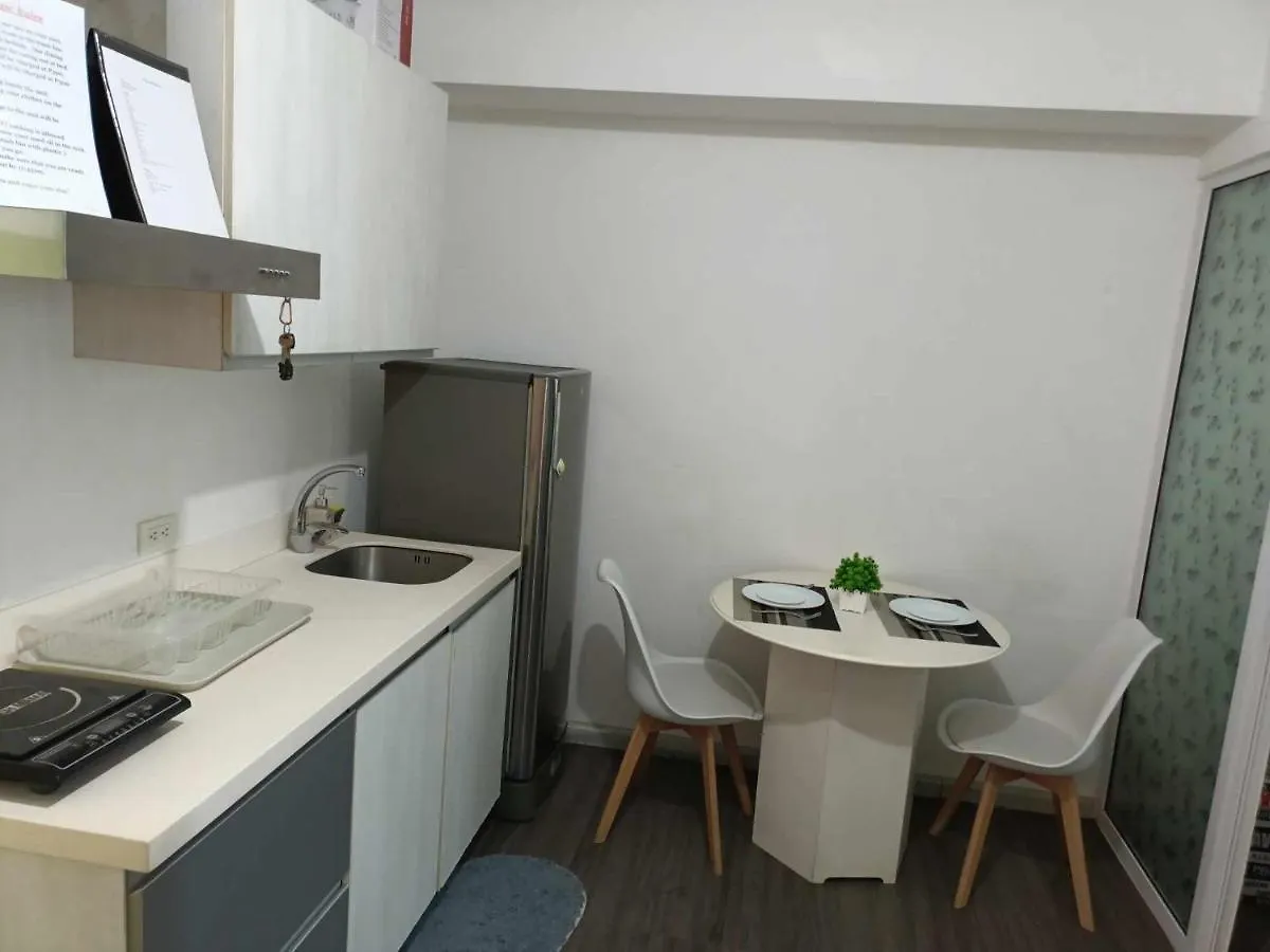 Azure Urban Resort Residences - Staycationary Miami 1210 Paranaque City